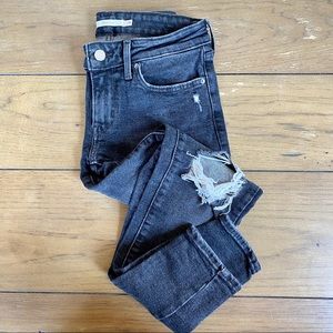 Levi’s 711 Skinny Distressed Jeans Size 26